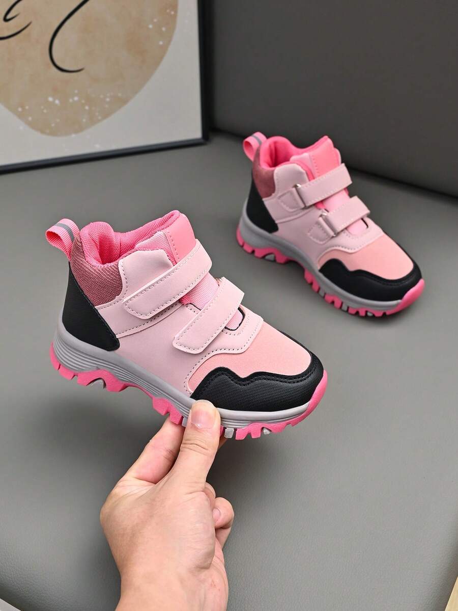 Kinder Retro Trainingsschuhe mit runder Zehenpartie, rutschfeste und verschleißfeste Sohle, Sportschuhe für Schüler - Pink - Übersicht 1