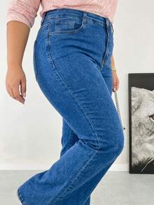 Calça Jeans Flare Feminina Plus Size Cintura Alta Tecido Premium com Elastano Stretch com 4 bolsos - Azul Médio - Visão 6