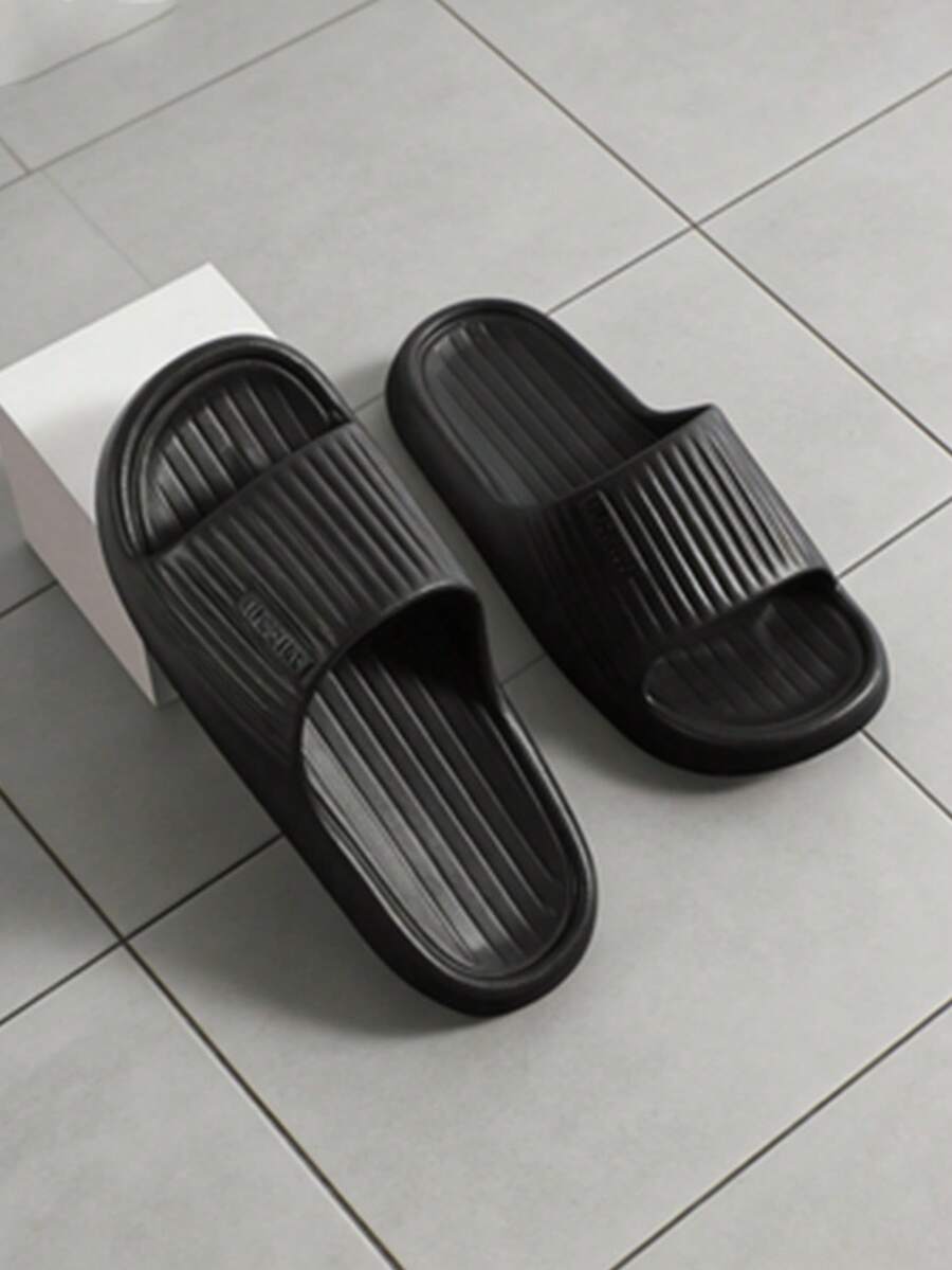 Men's Minimalist Vertical Stripe One-Piece Molded Soft Sole Indoor Bathroom Beach Lightweight Comfortable Versatile Casual Slide Sandals - Black - View 1