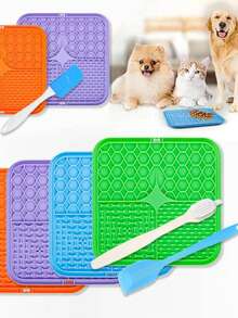 1pc Dog Licking Mat, Slow Feeder Mat, Sauce Licking Mat, Suction Cup Slow Feeder Mat, Silicone Slow Feeder Mat, Pet Dog Licking Mat, Halloween, Christmas - Multicolor - View 2