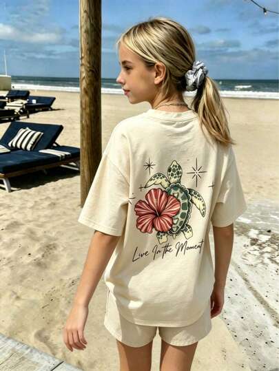 Apricot Casual Crew Neck T-Shirt For Girls, Featuring Creative Beach Vacation Crab Print, Perfect Choice For Every Little Girl's Wardrobe