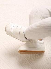 0-1 Year Old Infant Boy Casual Shoes, Comfortable Soft Non-Slip Shoes, Newborn Infant Pure White TPR Soft Rubber Non-Slip Sports Shoes - White - View 6