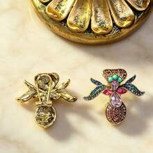 Vintage-Style 3D Fly & Flower Design Elegant Luxury Niche Exquisite High-End Fashion Jewelry Necklace And Ear Studs/Ear Clips, Made Of Alloy And Gemstone Accents, Suitable For Banquets, Parties, Vacations, Travel, Vintage-Themed Gatherings, And Daily Commute, Premium Gift For Girlfriend Or Best Friend - Multicolor - View 7