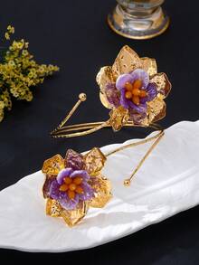 1pc Vintage Gilded Purple Flower Open Cuff Bracelet, 3D Floral Metal Arm Decor Bangle, Vacation Style - Golden Yellow - View 1