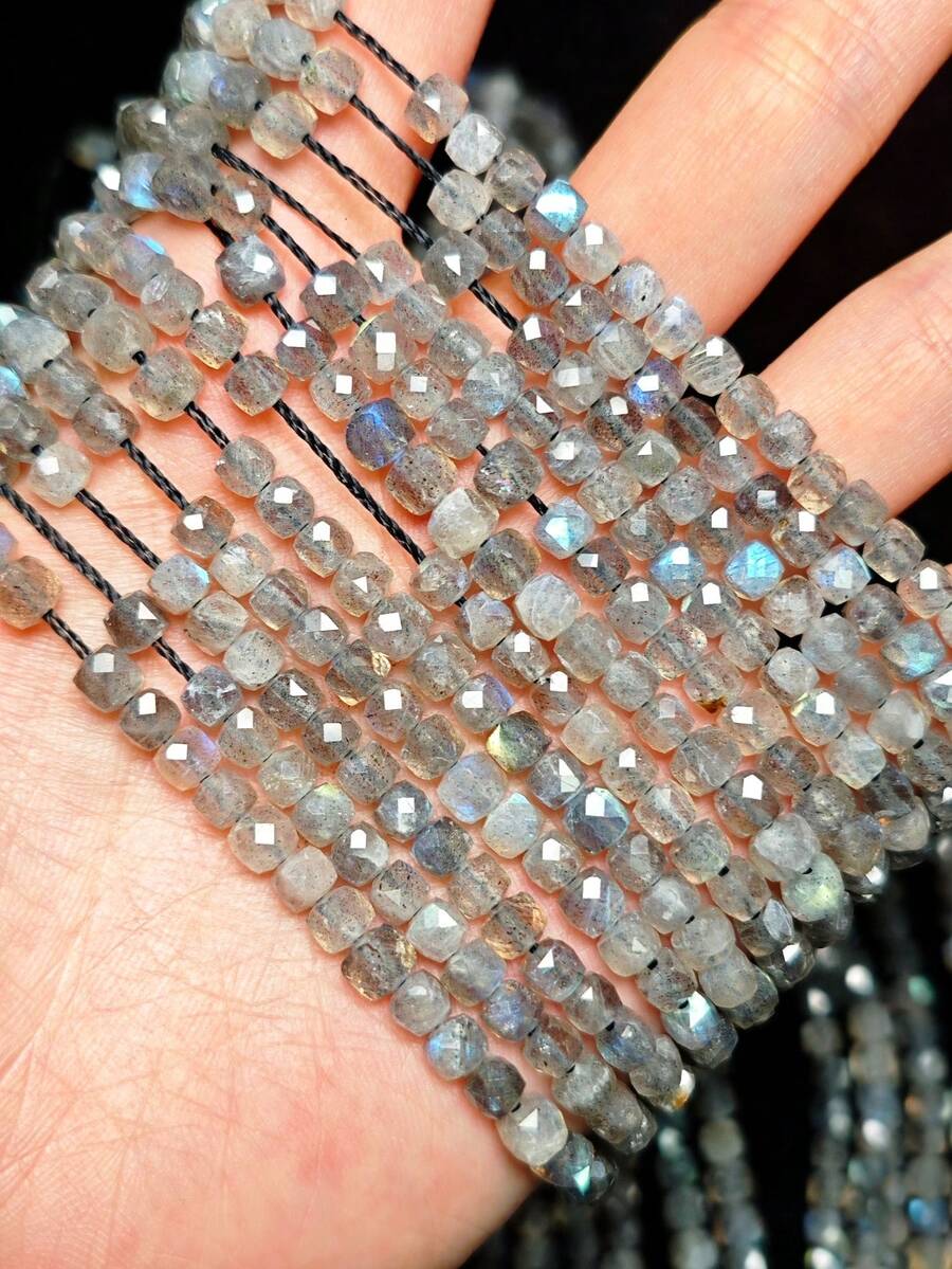 2/4MM Natürlicher Labradorit Stein Schnitt Oberfläche Blitz Würfel Verstreute Perlen Abstandshalter Perlen Für Armbänder Und Halsketten DIY Schmuckherstellung Zubehör