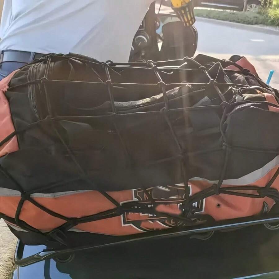 1 pieza Red elástica de almacenamiento para motocicleta negra, red de fijación para casco y equipaje, correa elástica para caja trasera, accesorio de red de cuerda para modificación de portaequipajes trasero, fija casco / equipaje, universal para caja trasera y portaequipajes trasero, estable y para transportar carga - 1 red para guardar cascos - Ver 1