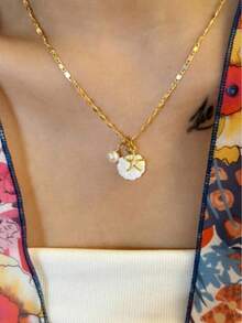 1pc Minimalist Starfish & Faux Pearl Shell Pendant Necklace, Fashion Beach Resort Party Accessory (Style Random) - Gold - View 2