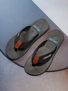 Chanclas planas para hombre con suela de patrón geométrico en bloques de color, diseño de bordes multicapa, ligeras, suaves y versátiles para uso casual en casa, caminar, playa y vacaciones - Negro - Ver 3