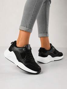 Sports Shoes, Lace-Up, Mesh + Imitation Leather, Snake Skin Imitations. - Black - View 2