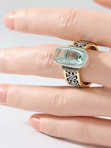 1pc Bohemian Style Dual-Tone Ring With Oval Green Synthetic Cubic Zirconia, Women's Jewelry, Suitable For Wedding, Party And All-Year Wear, Elegant Gift For Her, Wedding Ring | Elegant Jewelry | Textured Band, Wedding Jewelry - Two-color - View 3