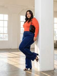 Women's Plus Size Dark Flare Jeans With High Waist, Premium Fabric With Elastane - 藍色 - 查看 10