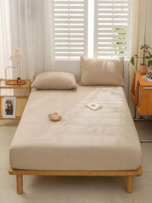 1pc Khaki Super Soft Solid Color Fitted Sheet, Bedding, Lightweight Fitted Sheet, Mattress Cover, Deep Pocket Design Up To 11.8 Inches Fitted Sheet, Soft & Breathable, Suitable For Single, Double, Queen, King Size Beds, All Seasons - Khaki - View 5