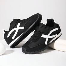 Children's Sports Shoes, Girls' Shoes, Lightweight & Breathable, Boys' Training Shoes - Black - View 1