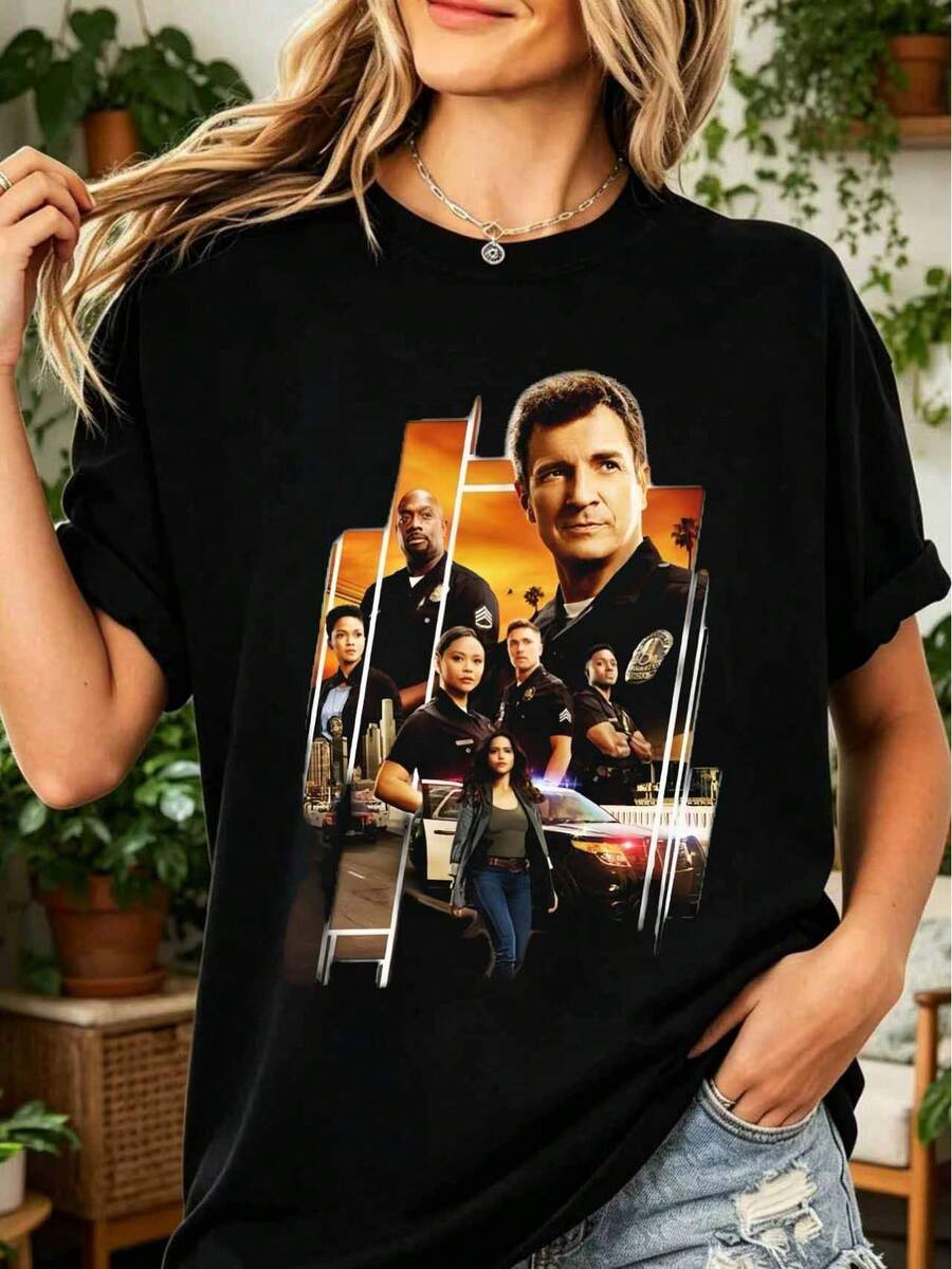 The Rookie Shattered Frame Cast Poster T-Shirt 100% Cotton Police Drama Vintage Tee - 黑色 - 查看 1