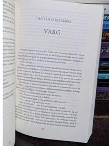 Science Fiction & Fantasy - Single Book - View 4