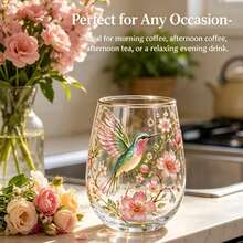 The 2026 "Garden Hummingbird" Chenyue Glass Tea Cup Features An Elegant Gold Rim And A 14-Ounce (Approx. 415 Ml) Capacity; Its Clear Body Makes It Perfect For Brewing Loose-Leaf Tea. This Cup Embodies The Artistic Beauty Of Nature. - Hummingbird - View 6