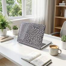 1pc Grey Leopard Print Semi-Transparent Smoky Gray Crystal Full Cover Hard Protective Case For MacBook,PC Shell With Cooling Vents & Non-Slip Feet,Compatible With Compatible With 13 Neo/13.3 Air/13.3 Pro/13.6Air/14.2 Pro/15Air/16.2Pro - View 6