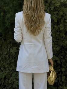 Elite Business Solid Color Structured Shoulder Blazer For Women, Pockets, Waist-Defining Design, Business Reception White Fall - White - View 2
