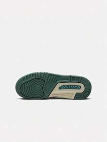 青少年 AIR JORDAN 3 RETRO UNI BG 中筒籃球鞋 IB7066-001 - 藏蓝色 - 查看 3