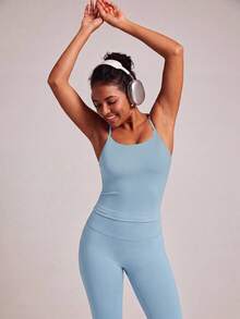 VUTRU Bra Olahraga Camisole Wanita, Atasan Pendek Yoga Kebugaran Tanpa Jahitan dengan Desain Racerback - Biru Langit - View 6