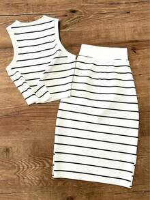 UREREM Plus Size Women's Striped Round Neck Tank Top And Skirt Beach Set Elegant Summer - Black and White - View 2