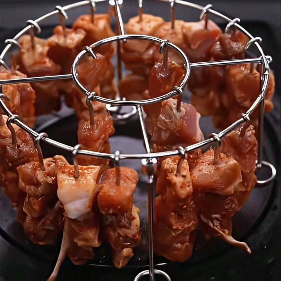 Rak Panggangan Vertikal Stainless Steel Kokoh dengan Tempat Tusuk Sate, Rak Masak Anti Karat, Cocok untuk Penggorengan Udara dan Panggangan - Aksesori Panggangan Putar Dalam/Luar Ruangan, Kompatibel dengan Panci, Wajan, dan Panggangan. Hadiah Paskah, Hadiah Hari Ibu. Penting untuk Acara Keluarga, Musim Kembali ke Sekolah
