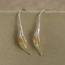 Women's Minimalist Forest Style Dual-Color Floral Earrings, Suitable For Daily Gatherings, Casual Vacation Ear Hooks - Two-color - View 3