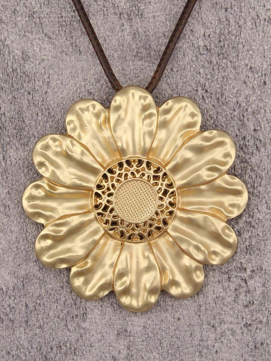 1 pieza Elegante colgante de margarita grande hueca mate, accesorio de estilo bohemio y pastoral, cadena larga de cuerda trenzada marrón, regalo para novia, madre, mejor amiga para uso diario, citas, fiestas y vacaciones - cuerda de cera - Ver 1