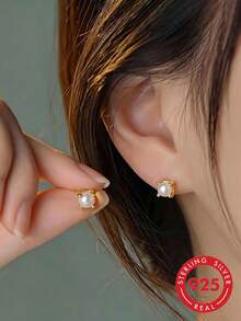 1 paire de boucles d'oreilles à tige en argent sterling S925 avec mini perle, style minimaliste Ins, design classique français, élégant et luxe léger, style dame raffiné et personnalisé, bijou d'oreille de niche haut de gamme, accessoire polyvalent pour le travail, les rendez-vous et la mode esthétique douce, cadeau - perle - Voir 1