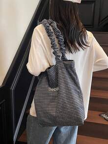 Bolsa de Ombro de Tecido Preto Elegante com Estampa Xadrez, Estampa de Letras e Design de Alça Franzida, Adequada para Trabalhadores de Escritório, Estudantes, Mulheres Jovens, Fashionistas e Mães em Tempo Integral. Seja para Ir e Vir, Compras, Férias, Passeios Diários, Viagens Curtas ou Escapadas de Fim de Semana, é uma Escolha Ideal. - Preto - Visão 4