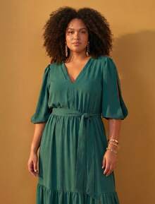 FASHION MIX PREMIUM Elegant Long Dress With Slit And Ruffle On The Hem 3/4 Puff Sleeves With V-Neckline And Tie At The Waist Women's Plus Size - 墨綠色 - 查看 2