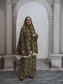 Women's Leopard Print Hooded Set, Bishop Sleeves, Elegant Muslim Fashion Outfit, Plus Size 2-Piece Set, With Applique, Non-Stretch Fabric, Comfortable To Wear - Multicolor - View 4