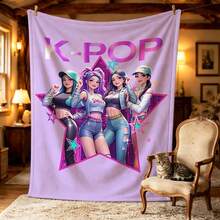 1件 K-POP 女團印花法蘭絨毯，法蘭絨布料製成，柔軟親膚，可用作居家冷氣毯、午睡毯、床單，也適合野餐、車內、露營等場景 - 紫色 - 查看 15