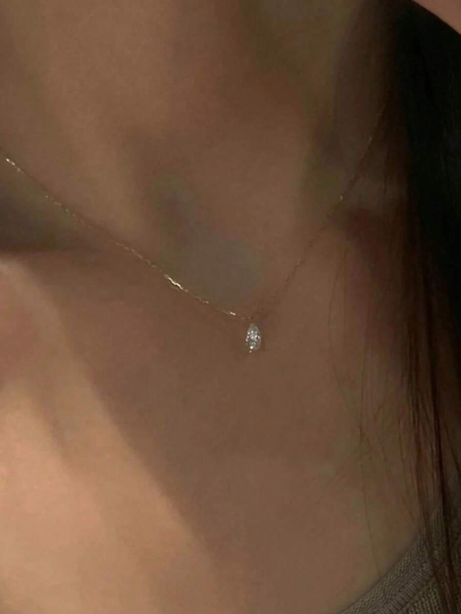 1件優雅精緻閃亮水滴形水鑽吊墜項鍊 女款 - 金色 - 查看 1