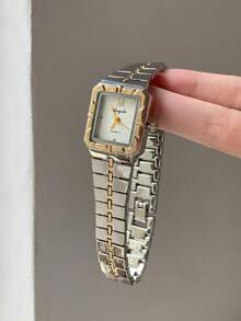 This Square Bamboo-Patterned Quartz Watch In Gold/Silver Is Suitable For Daily Wear, And Also Makes A Perfect Gift For Birthdays And Christmas. - Silver and Gold - View 6
