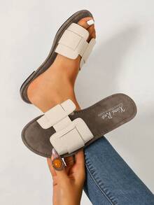 Ximi Ruo Sandalias planas tipo slide estilo coreano casual para mujer, zapatos de verano para uso al aire libre, punta abierta, estilo romano tejido, primavera verano, nueva moda estilo francés, sandalias para mujer para vestidos, playa, arena, apartamento, marrón, planas, de una tira, para uso al aire libre - Beis - Ver 5