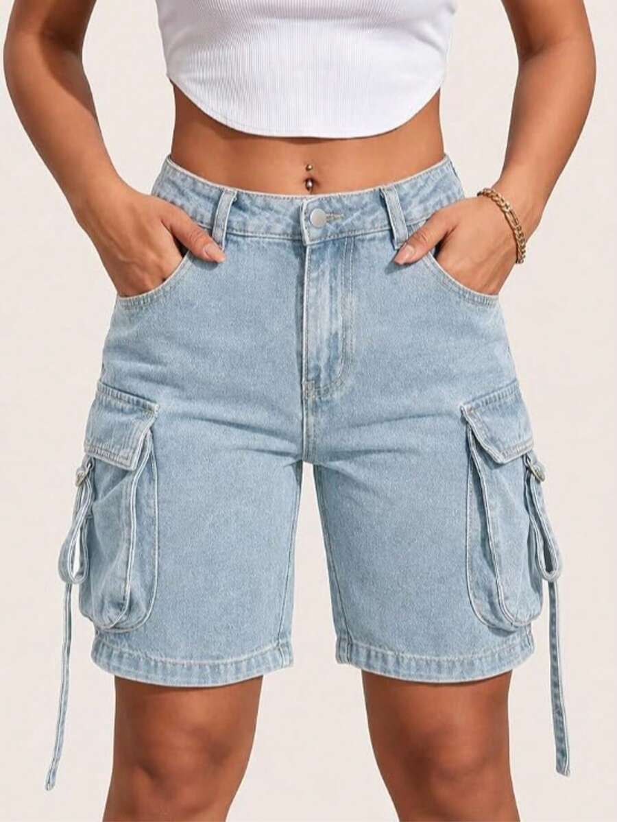 Quần short Bermuda denim dáng cargo, túi nắp gập, chi tiết rách rưới kiểu râu mèo, viền tua rua, phong cách thường ngày mùa hè. - Xanh và trắng - Xem 1