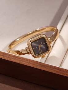 1 pieza Reloj de pulsera cuadrado de cuarzo de lujo vintage para mujer, diseño exquisito de nicho que muestra una elegancia suave. Pertenece a accesorios dorados, pulseras, joyería, accesorios de verano, adecuado para el desplazamiento diario, citas, reuniones, fiestas, banquetes nocturnos, salidas de verano, temporada de regreso a la escuela y talla grande escenarios, se puede dar como regalo de graduación, regalo atento para mujeres, un accesorio de reloj de pulsera para realzar el sentido exquisito del atuendo - Dorado - Ver 6