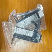 1/2件耳機掛鉤，適用於電腦耳機，桌面使用，多功能收納。這款小巧且堅固的耳機架提供穩定支撐，不易傾倒，由輕量 ABS 材質製成，方便攜帶。 - 查看 10