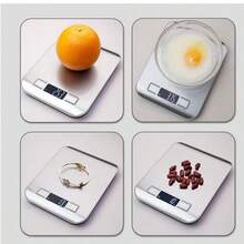 1pc Compact Digital Kitchen Scale, Stainless Steel LCD Electronic Smart Food Scale, Small Gram Baking Scale, Jewelry Scale, Coffee Scale, Kitchen Supplies, Kitchen Tools (Blue Film Peelable, Batteries Not Included) - Silver - View 4