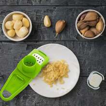 Garlic Grater Presser, Multifunctional Manual Garlic Mincer Crusher, Portable Kitchen Gadget For Making Mashed Garlic - Green - View 8