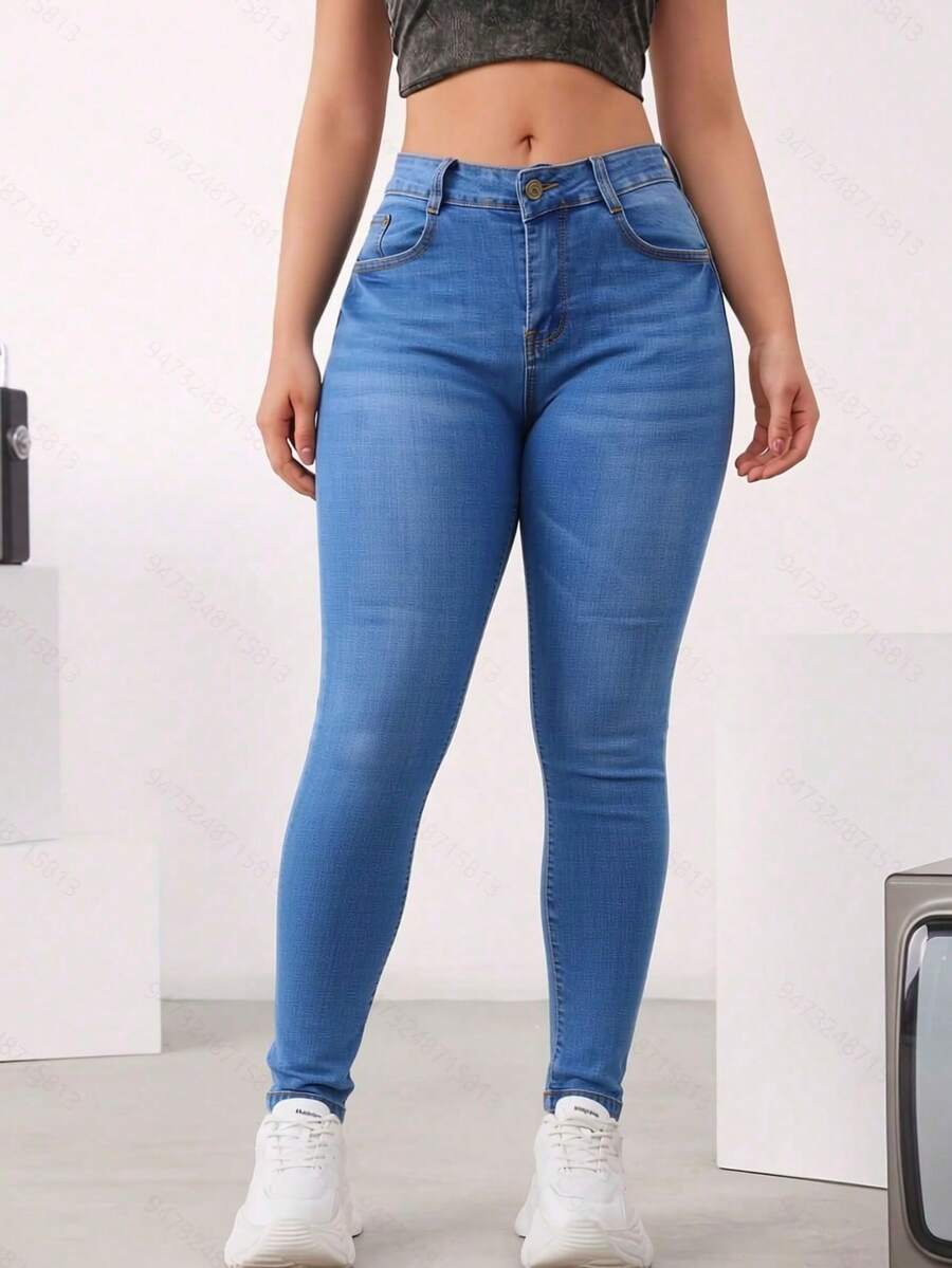 Basic Skinny Jeans Made Of Basic, Stretchy Denim With A Butt-Lifting Effect - Light Wash - View 1
