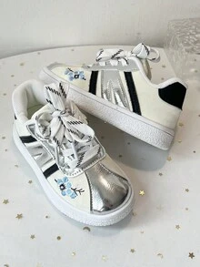 2026 Spring/Autumn New Children's Fashion Floral Embroidery Shoes - Silver - View 5
