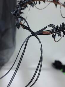 1 Stück gotische schwarze Blattkrone mit Krähenschädel und rotem Strass-Anhänger-Kette, Vampir-Stirnband, geeignet für dunklen Cosplay-Look - Schwarz - Übersicht 5