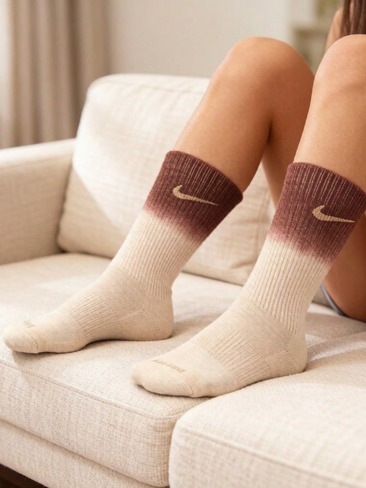 Nike Everyday Plus Brand Logo Comfortable Quick-Drying Sports Casual Mid-Calf Socks, Unisex, 2-Pair Pack, Multiple Colors - Multicolor - View 1