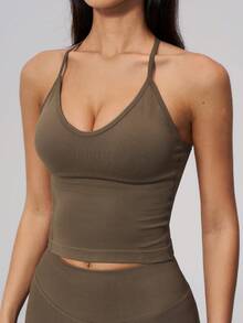 NcmRyu Conjunto deportivo de mujer de un solo color con espalda en Y, hebilla de metal ajustable, tirantes de espagueti, shorts de cintura alta acanalados - Café integral - Ver 10