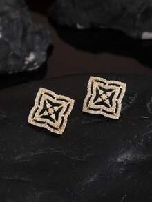 1 Pair Men's Square Zirconia Stud Earrings, Rhombus Zirconia Stud Earrings, Flower Stud Earrings, Geometric Hollow Double Layer Square Frame Starburst, Personalized Hip-Hop Street Style Earrings, Suitable For Back To School, Daily Wear And Holiday Jewelry - Diamond-shaped Earrings - View 2