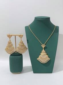 Juego de 3 piezas de accesorios de joyería para mujer con diseño en forma de abanico de cobre y circonita cúbica, para boda y vestido de novia, estilo nuevo de Dubái en Oriente Medio, pendientes y collar de novia dorados, conjunto de 2 piezas con cadena, regalo de San Valentín - Dorado - Ver 4