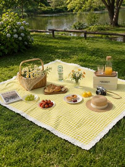 Yellow And White Plaid Picnic Mat With Lace Trim, Outdoor Lawn Camping Portable Waterproof Mat, Home Dining Table Decor Fabric Tablecloth, Multiple Sizes Available