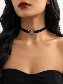 1pc New Minimalist Fashion Luxury Heart Clavicle Chain Necklace Choker - Black - View 5